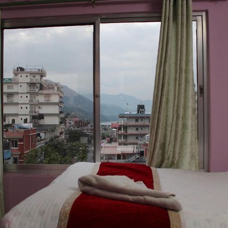Hotel Snow Leopard Pokhara Exterior photo