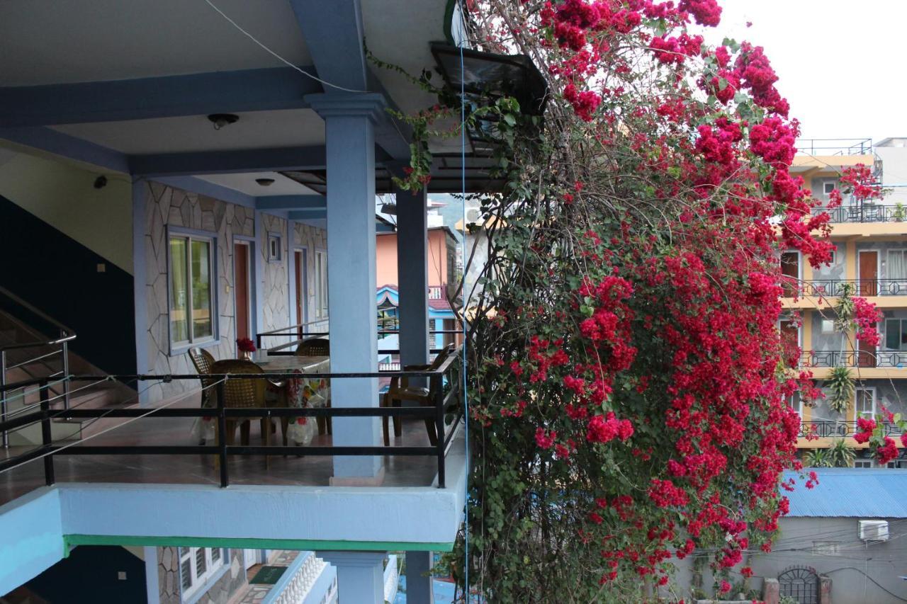 Hotel Snow Leopard Pokhara Exterior photo